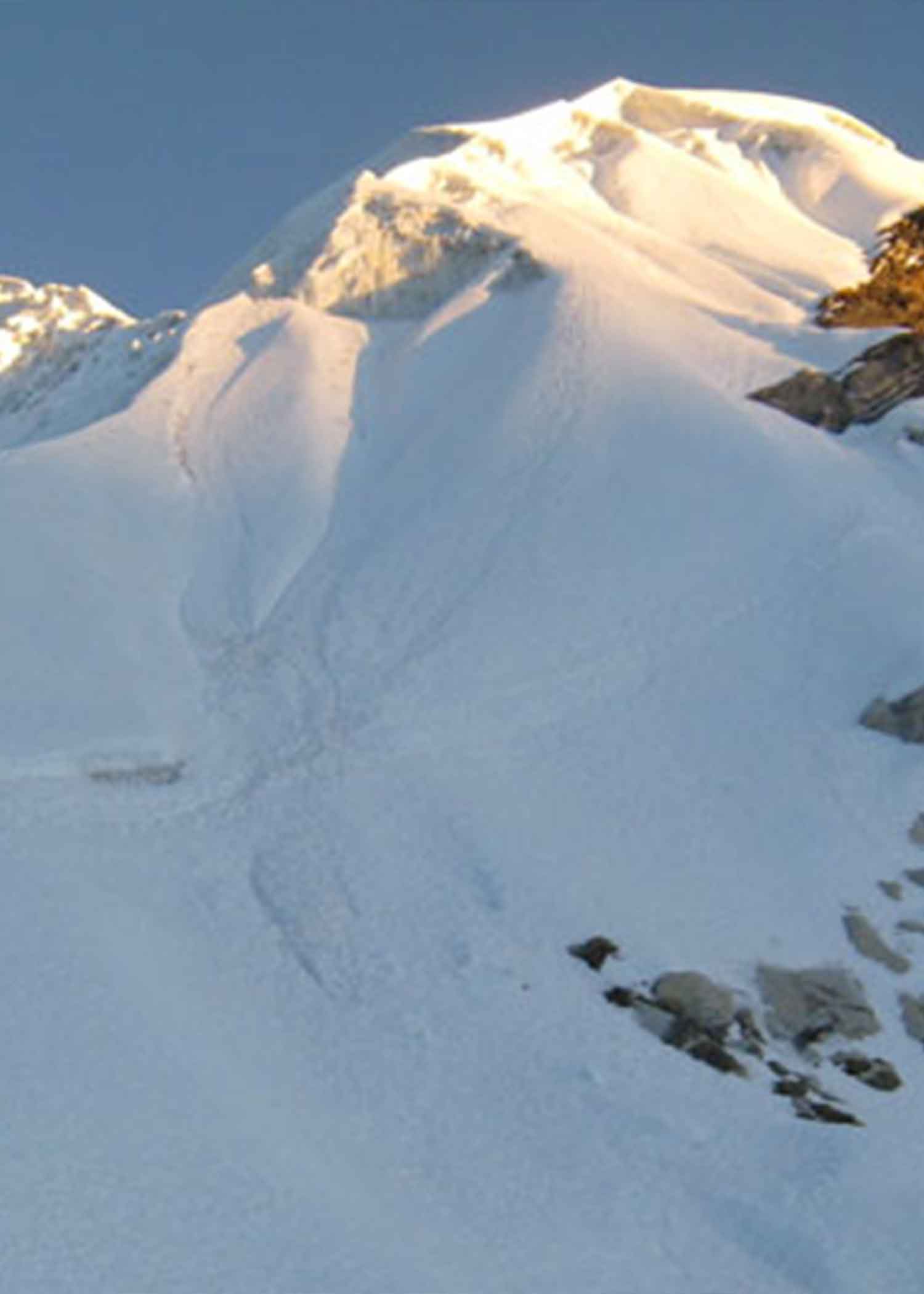 Lobuje Peak Climbing